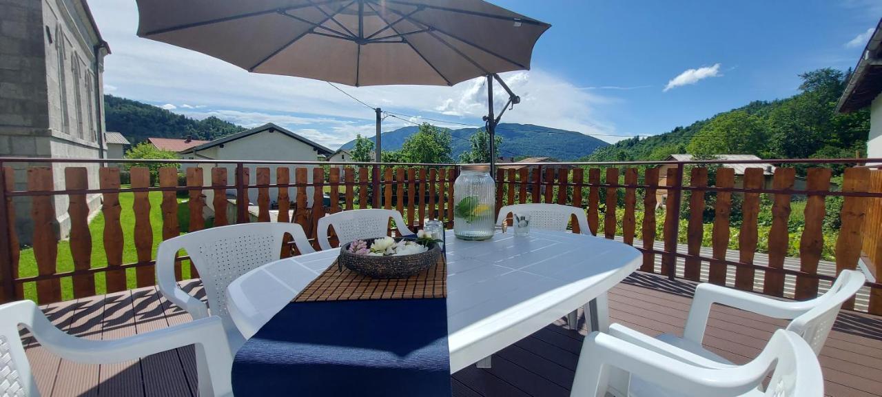 Apartma Pr' Ivani Miskorinovi Breginj Buitenkant foto